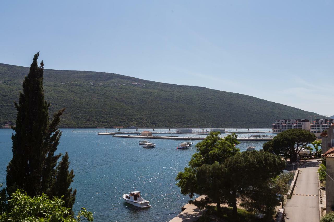 Riva Residence Ðenovići Esterno foto